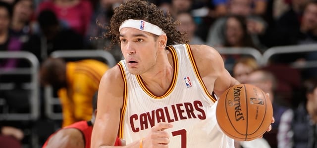 130109-varejao-640