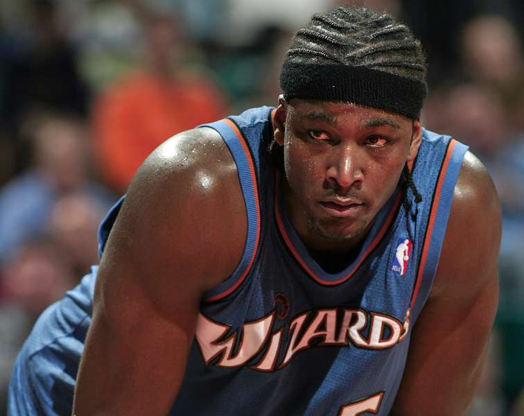 2-2001-kwame-brown_1ky75bzjn57zy1j0i889nnmhva