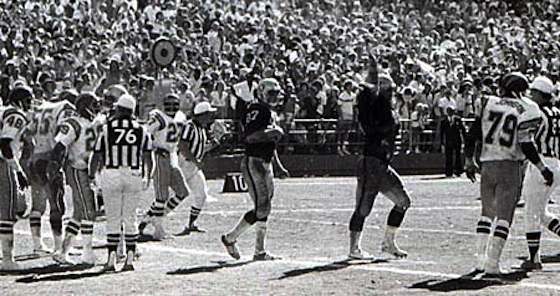 NFL-History_The-Holy-Roller-Game-Chargers-vs-Raiders-1978