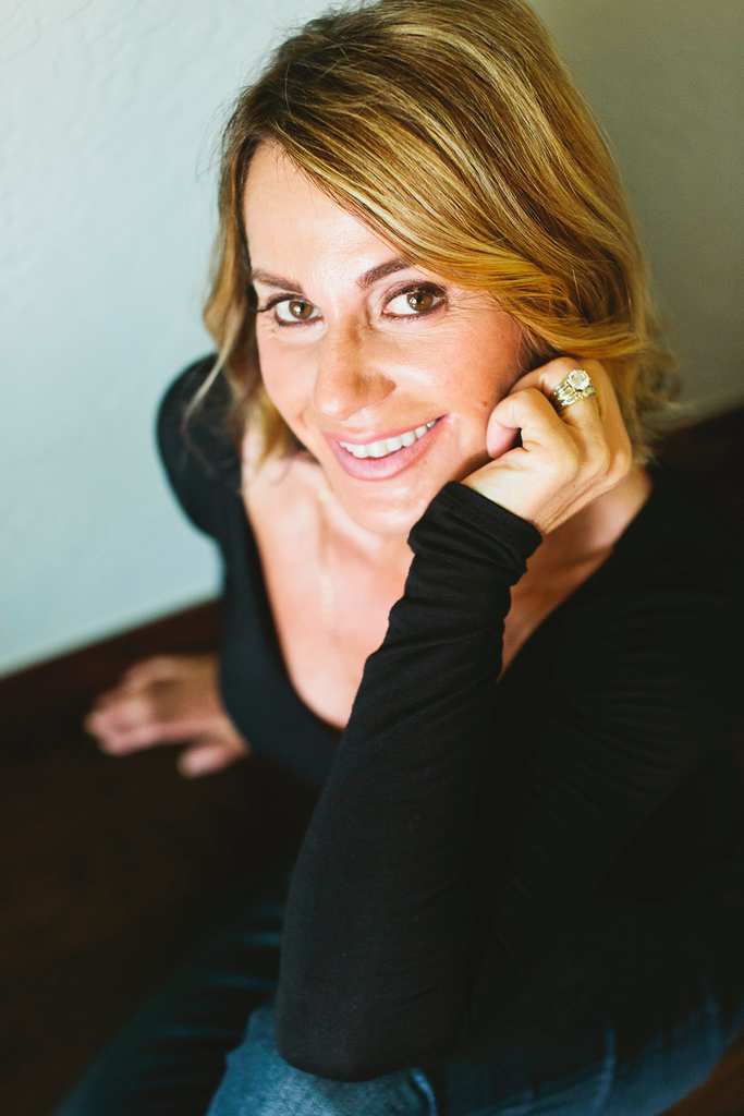 2016-07-13-1468449311-5058590-NadiaComaneci1