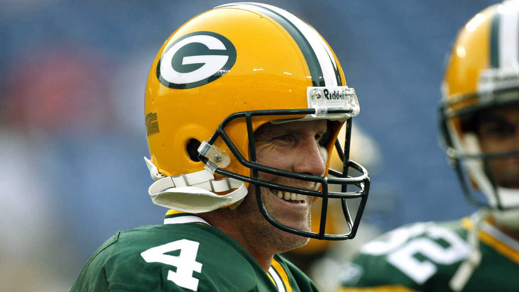 brett-favre-112515-getty-ftrjpg_12dnkf75zryao1qtotamdugosx